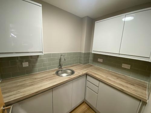 11 Kings Court, Harwood Road, Horsham, RH13