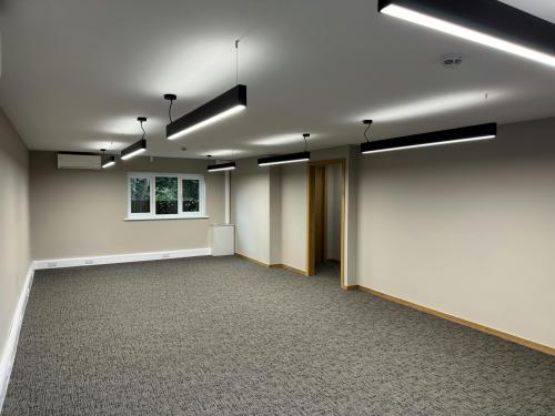 11 Kings Court, Harwood Road, Horsham, RH13