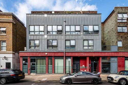 31A Scarborough Street, Aldgate, London, E1