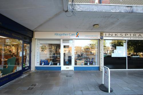 9 Adastral Square, Poole, BH17