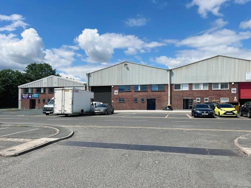 Unit 18, Ashford Industrial Estate, Shield Drive, Ashford, TW15