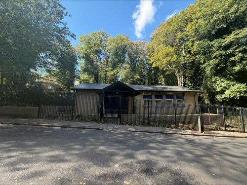 Hillcrest Community Centre, 80 High Level Drive, Sydenham, London, SE26