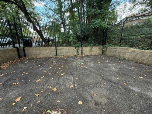 Hillcrest Community Centre, 80 High Level Drive, Sydenham, London, SE26