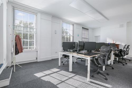 373-375 Clapham Road, Clapham, London, SW9