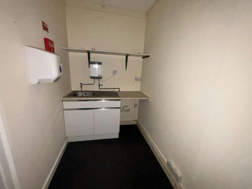 7 St, Georges Business Centre, St Georges Square, Portsmouth, PO1