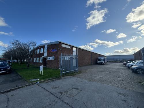 Unit 25-27, Bilton Way, Luton, LU1