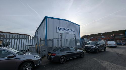 Units 3 & 4, Siding Road, Fleetwood, FY7