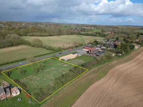 0.83 Acres, Stockbridge Road, Timsbury, SO51