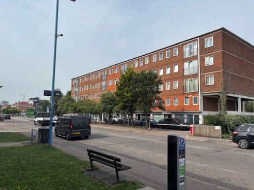 Suite G Hollies House, High Street, Potters Bar, EN6