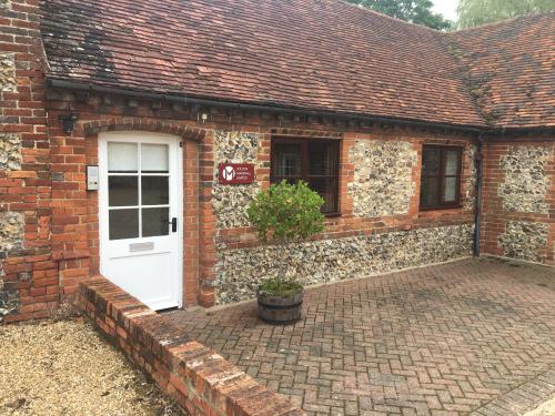 Unit 3 Rotten Row Farm, Hambleden, Henley-on-Thames, RG9