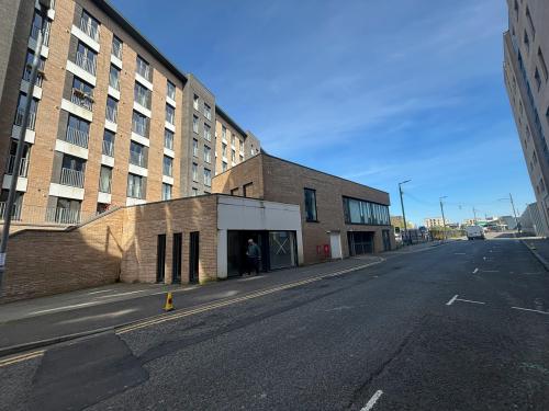 275 Bell Street, Glasgow, G4