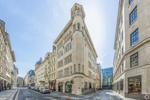 112 Jermyn Street, St James, London, SW1Y