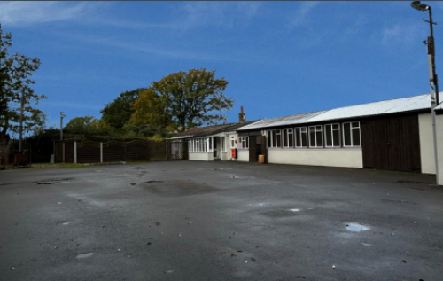Westfield Place Farm Lowfield Heath Road, Charlwood, Horley, RH6
