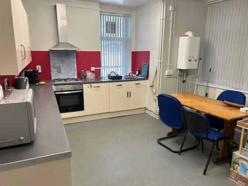 11-12 Eldon Place, Bradford, BD1