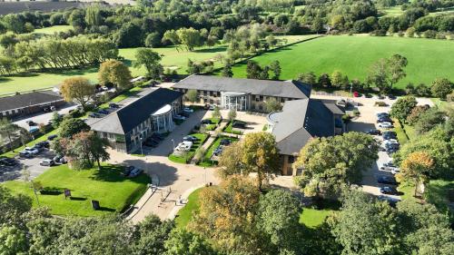 Woodland House - First Floor Office Suite, Woodland Park Bradford Road, Cleckheaton, BD19