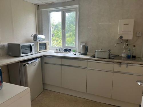 164-166 Town Street, Rodley, Leeds, LS13