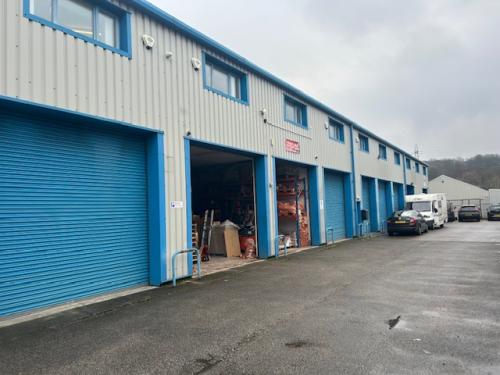 Unit 4 Briar Rhydding House, Briar Rhydding, Baildon, Shipley, BD17