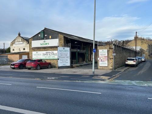 330 Thornton Road, Bradford, BD8