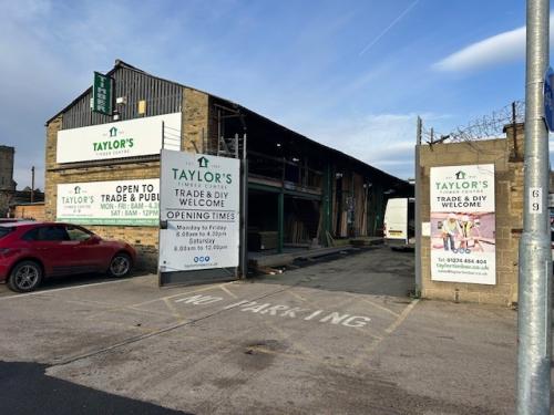 330 Thornton Road, Bradford, BD8