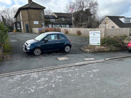 Snape House, 3 Snape Drive, Bradford, BD7