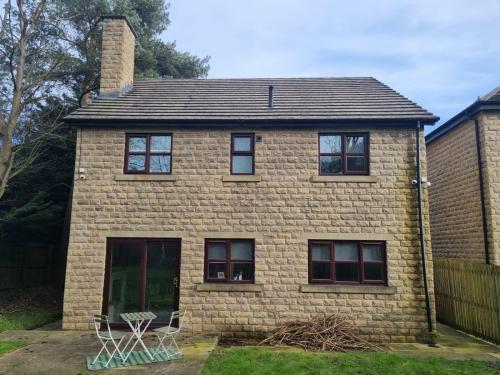 129 Bingley Road, Bradford, BD9