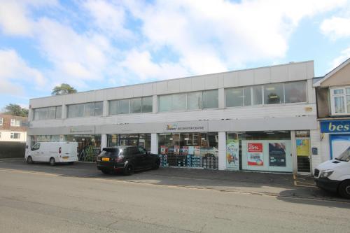 378 Charminster Road, Bournemouth, BH8