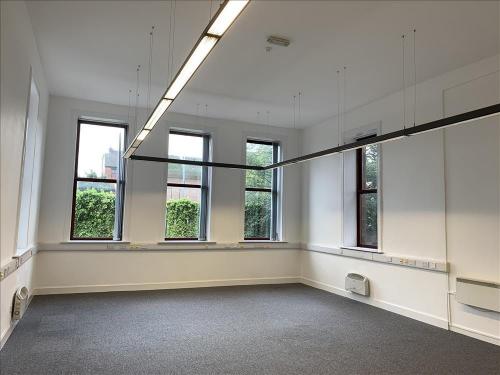 Beardmore Business Centre, 9 Beardmore Street, Clydebank, G81