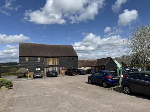 The Barn & Wagon Lodge,, Court Lodge Farm, Maidstone, ME15