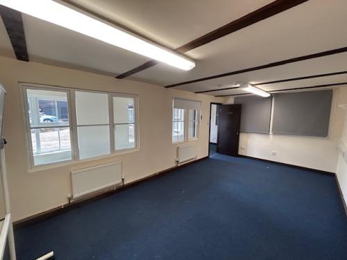 The Cloisters, Broyle Place Farm, Ringmer, Lewes, BN8