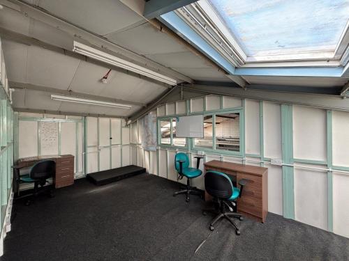Clarendon Industrial Estate, 12 Morris Road, Leicester, LE2