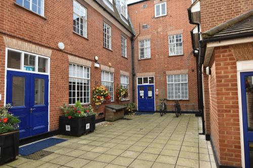 Suite 3 The Courtyard, Windhill, Bishops Stortford, CM23