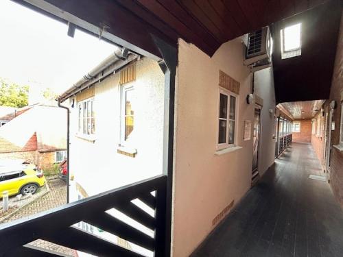 7 West Mills Yard, Kennet Road, Newbury, RG14