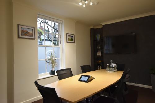 68 High Street, Saffron Walden, CB10