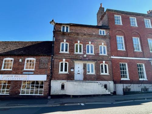 Queen Anne House, 35 Oxford Street, Newbury, RG14