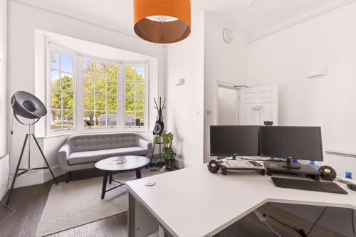 69 Grand Parade, Brighton, BN2
