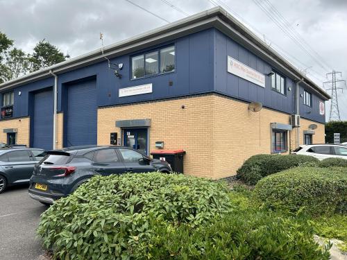 Unit 10 Star West, Westmead Industrial Estate, Swindon, SN5