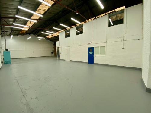 Unit M, Kingsway Industrial Estate, Luton, LU1