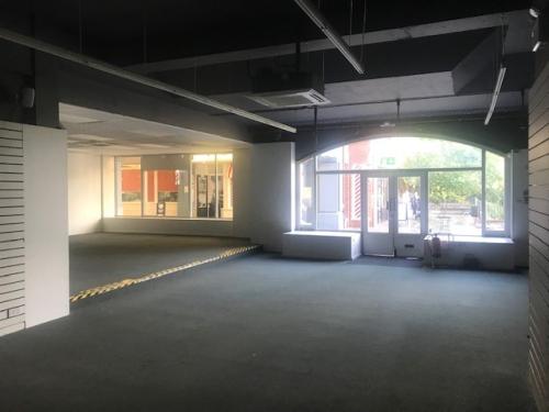11 St. Martins Walk, Dorking, RH4