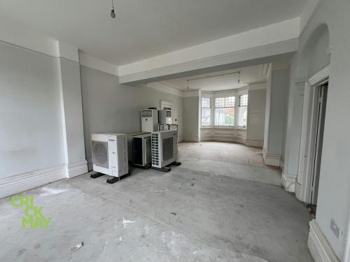 Swan House, Market Square, Saddlers Row, Petworth, GU28