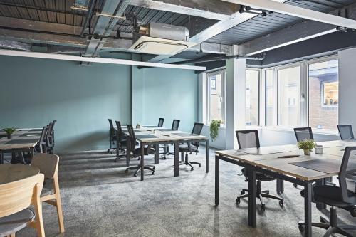 Avenue HQ, 10-12 East Parade, Leeds, LS1