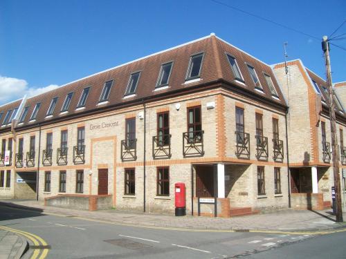 Suite F, Office, 18 Grove Place, Bedford, MK40