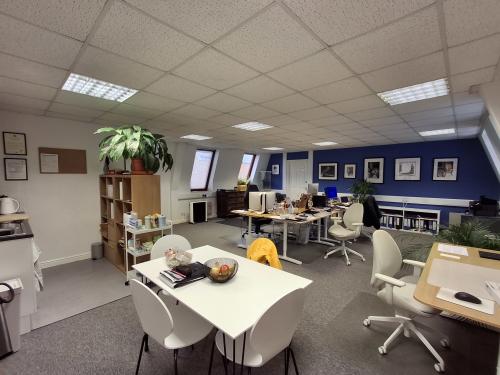Suite F, Office, 18 Grove Place, Bedford, MK40