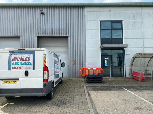 Unit 3, Thurrock Trade Park, Oliver Road, West Thurrock, RM20