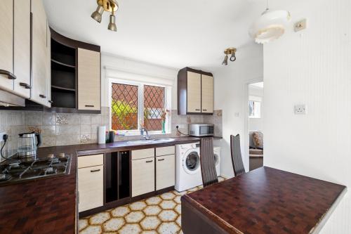 13 Woodlands Close, Newark, NG24