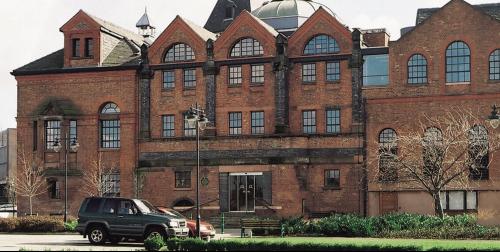 Wilderspool Business Park, Greenalls Avenue, Stockton Heath, Warrington, WA4