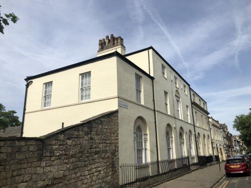 1 South Parade, Doncaster, DN1