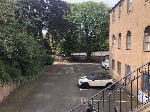 1 South Parade, Doncaster, DN1