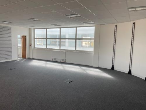 1 The Willows Mark Road, Maylands, Hemel Hempstead, HP2