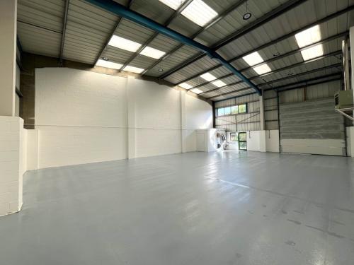 13 Kings Park Industrial Estate, Primrose Hill, Kings Langley, WD4