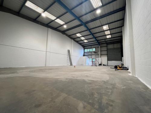 19, Kings Park Industrial Estate Primrose Hill, Kings Langley, WD4